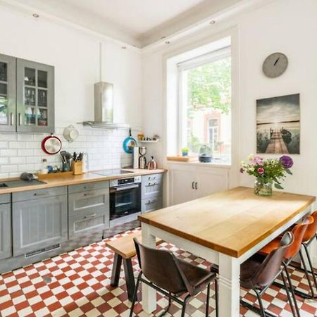 Großzügige 185m2-Altbauwohnung in Bestlage 7Zimmer-2Bäder-2Küchen-2WCs Hamburgo Exterior foto