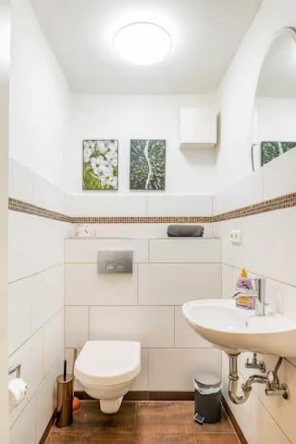 Großzügige 185m2-Altbauwohnung in Bestlage 7Zimmer-2Bäder-2Küchen-2WCs Hamburgo Exterior foto