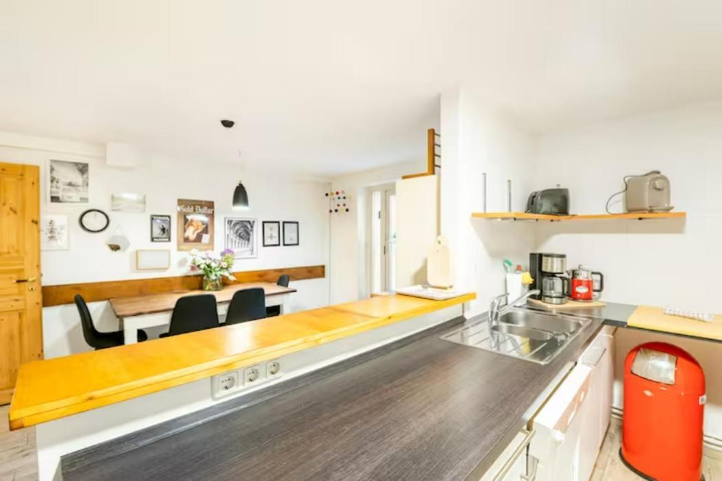 Großzügige 185m2-Altbauwohnung in Bestlage 7Zimmer-2Bäder-2Küchen-2WCs Hamburgo Exterior foto