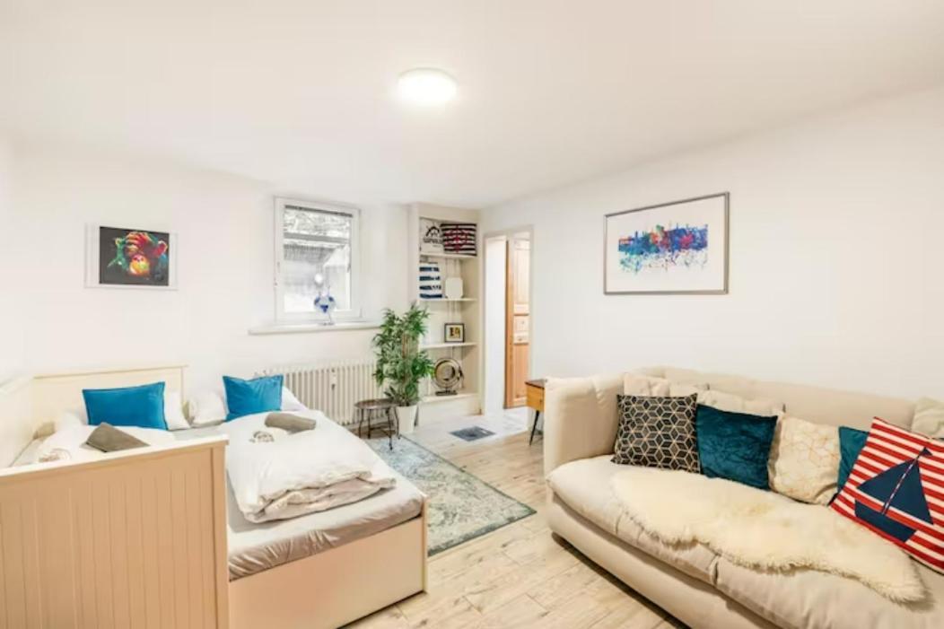 Großzügige 185m2-Altbauwohnung in Bestlage 7Zimmer-2Bäder-2Küchen-2WCs Hamburgo Exterior foto